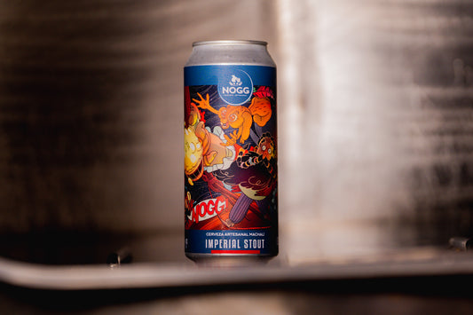 Lata 473cc Imperial Stout c/chips de roble macerados en Bourbon